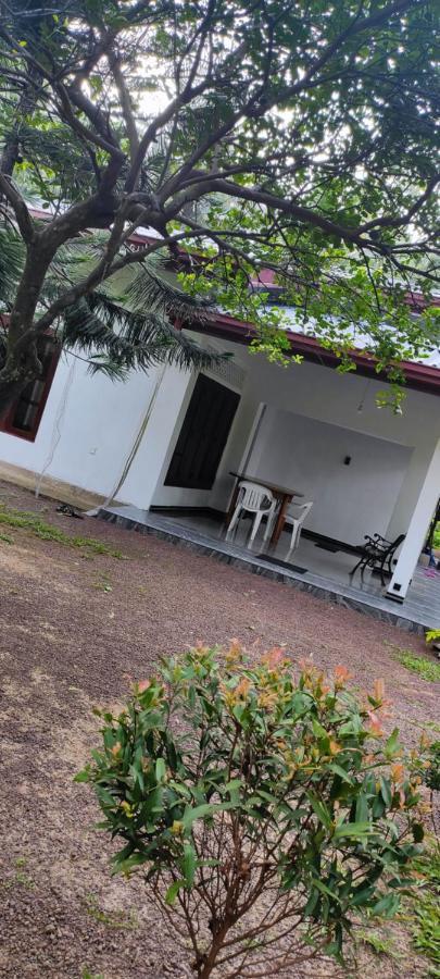 Sunset Villa Negombo Ngoại thất bức ảnh